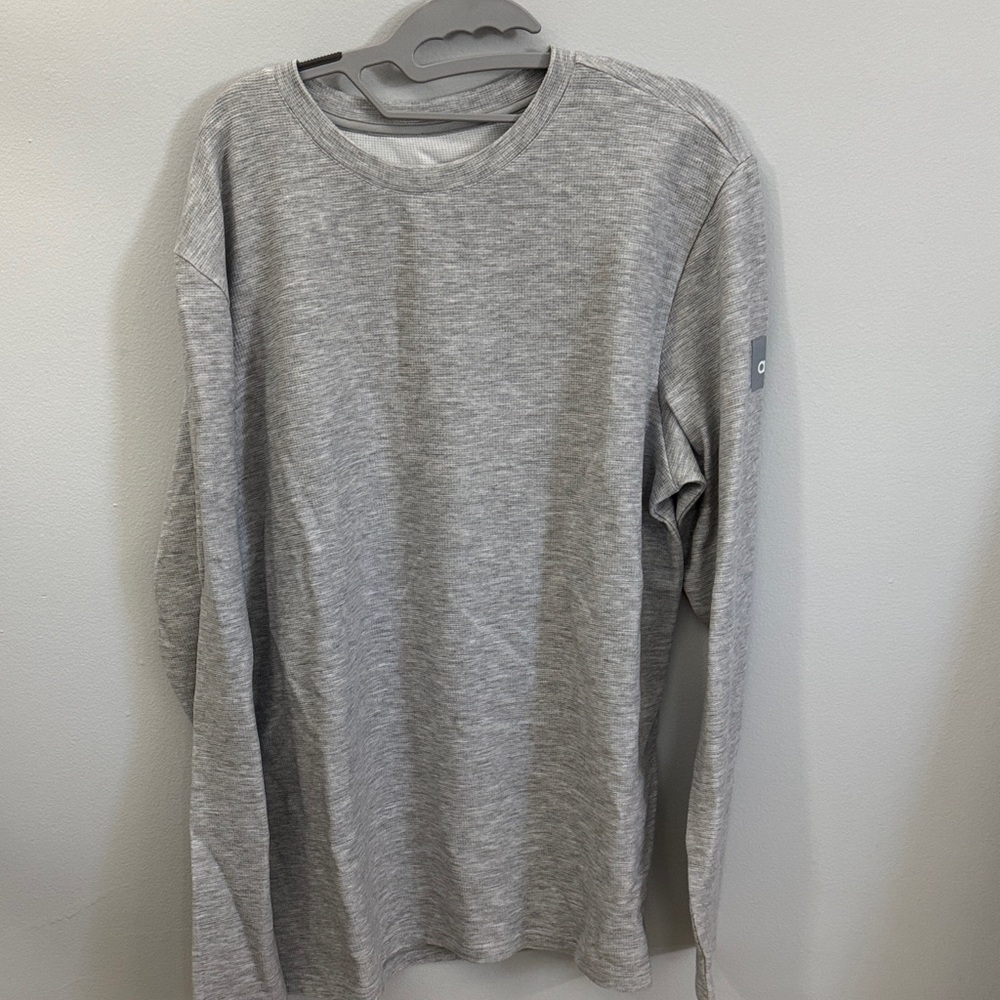ALO Yoga Light Gray Long Sleeve Men's Tee